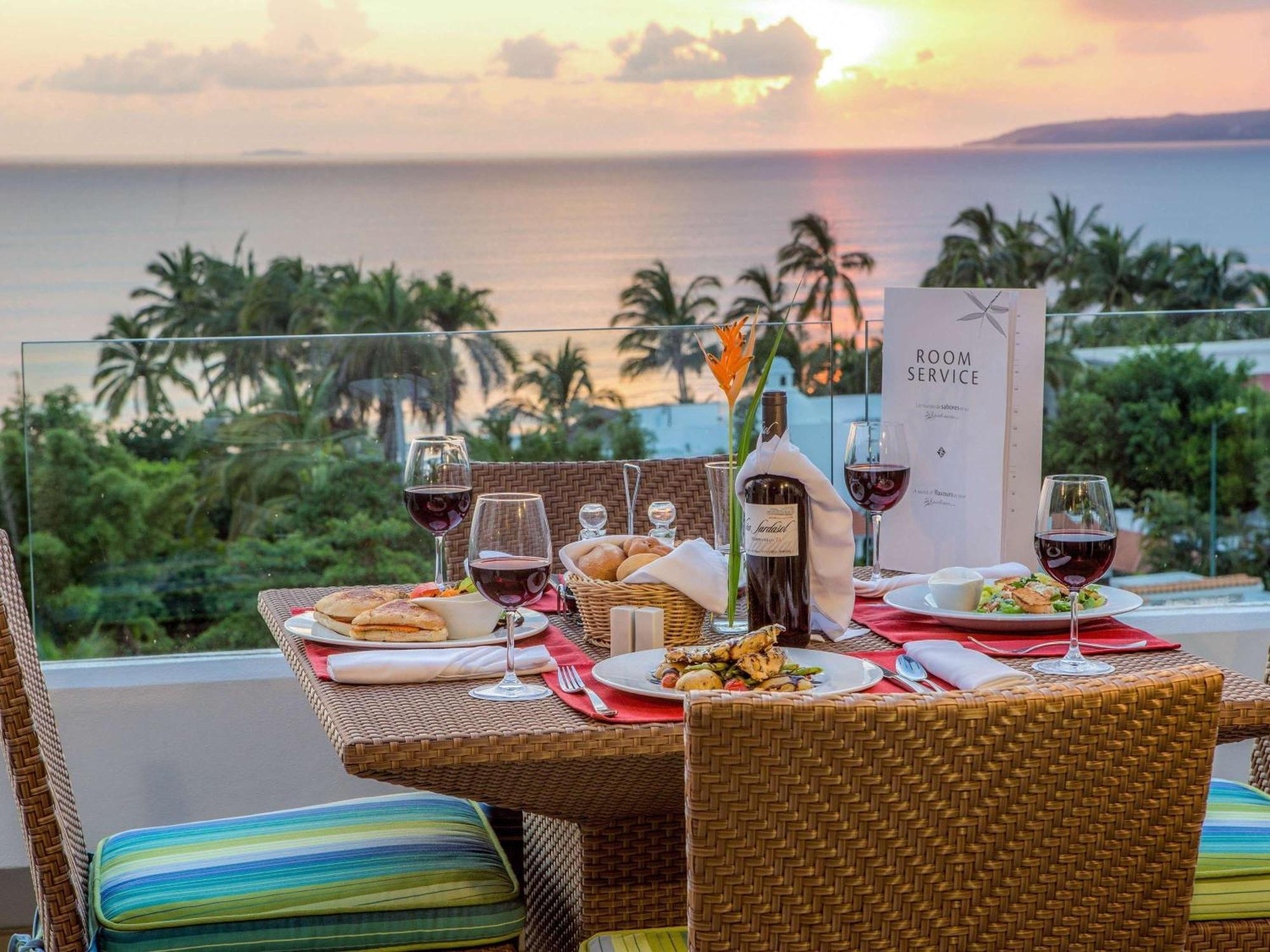 Marival Distinct Residences & Spa - Handwritten Collection Нуэво-Вальярта Экстерьер фото